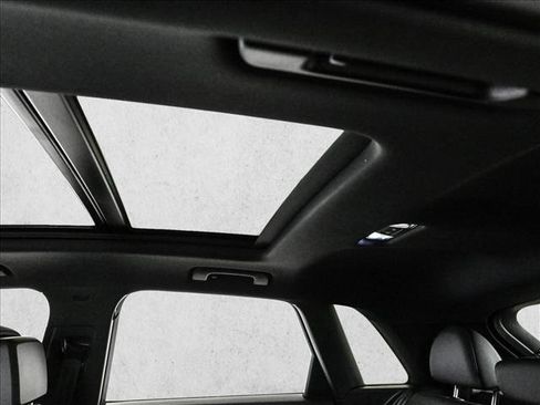 Certified 2025 Audi Q3 2.0T Premium w/ Convenience Package image 20