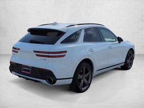 Used 2024 Genesis GV70 3.5T Sport w/ Sport Advanced Package AWD/4WD image 7