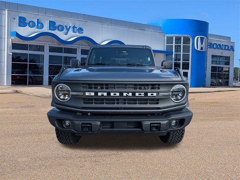 Used 2024 Ford Bronco Black Diamond image 8