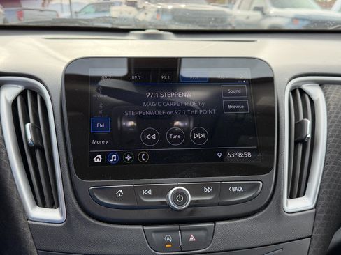Used 2020 Chevrolet Malibu LS w/ LPO, Convenience Package 2 FWD image 10