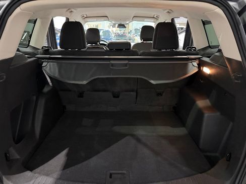 Used 2019 Ford Escape SE image 35