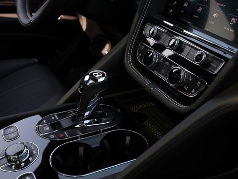 Used 2023 Bentley Bentayga Speed image 49