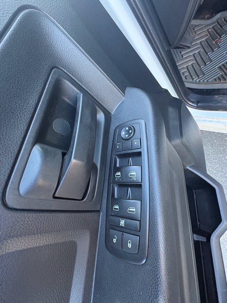Used 2015 RAM 1500 Express AWD/4WD image 11