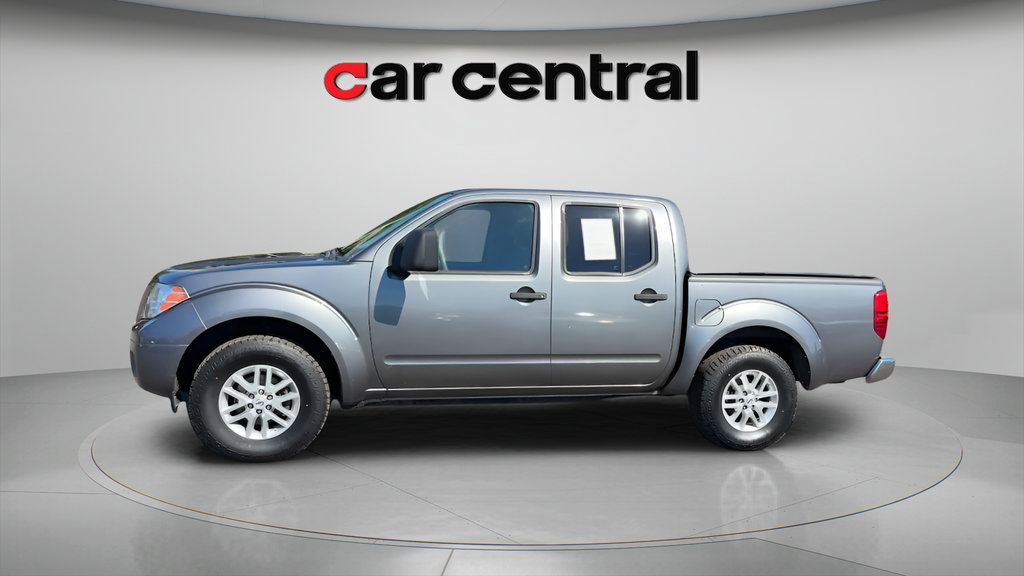 Used 2017 Nissan Frontier SV w/ SV Value Truck Package AWD/4WD image 2
