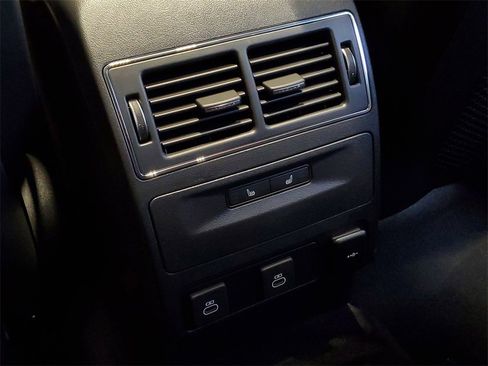 New 2026 Jaguar F-PACE SVR image 28