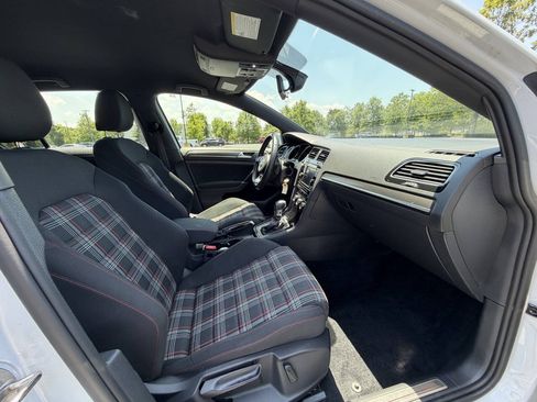 Used 2018 Volkswagen GTI S FWD image 16