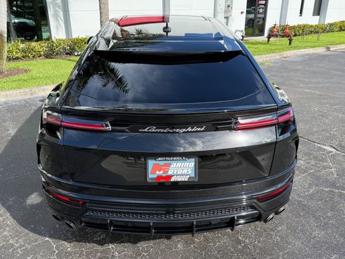 Used 2019 Lamborghini Urus image 16