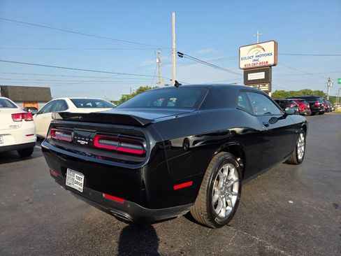Used 2017 Dodge Challenger GT w/ Premium Sound Group AWD/4WD image 5