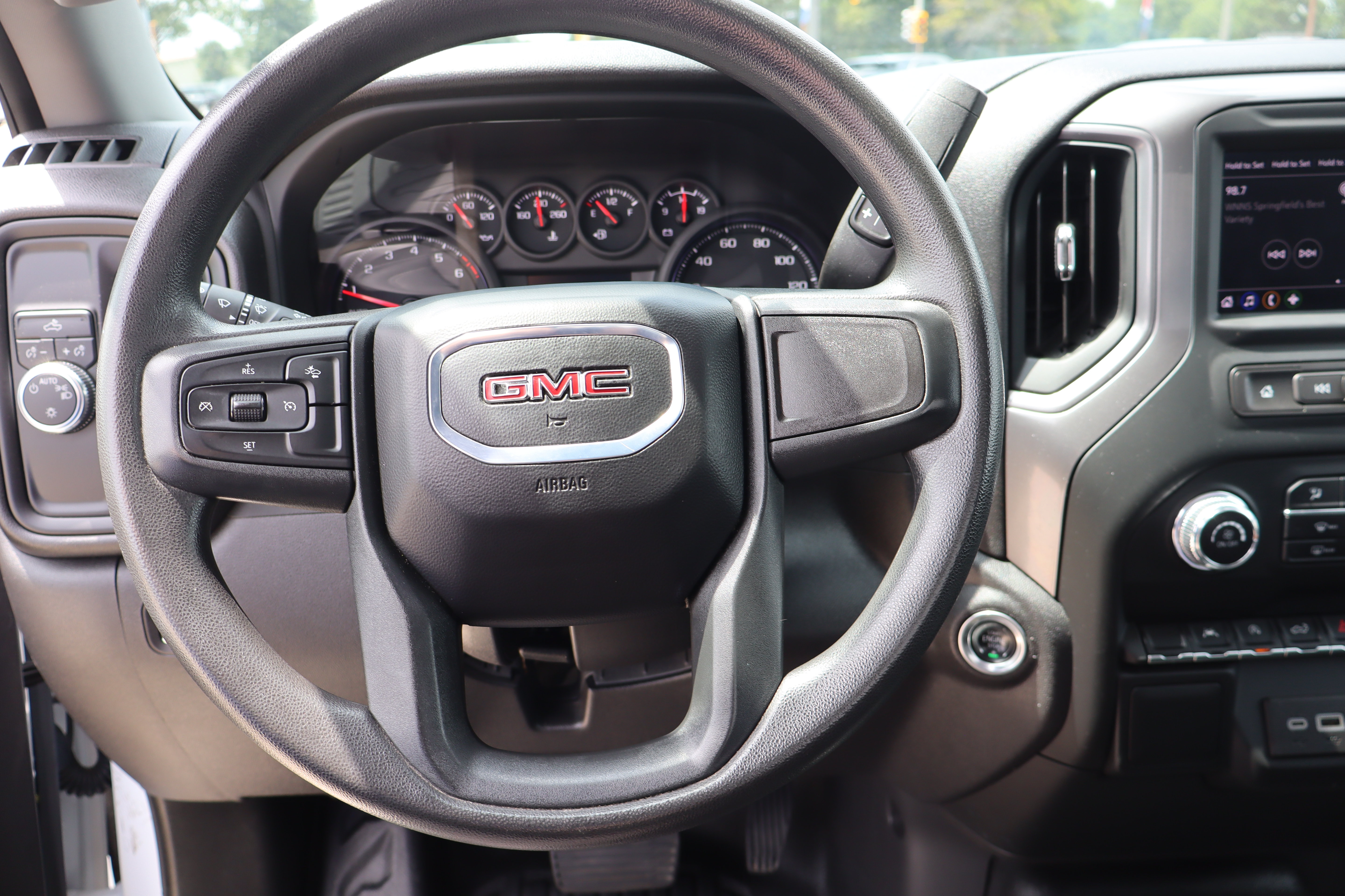 Used 2024 GMC Sierra 1500 Pro w/ Convenience Package RWD image 13