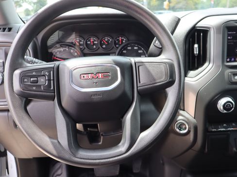 Used 2024 GMC Sierra 1500 Pro w/ Convenience Package RWD image 13