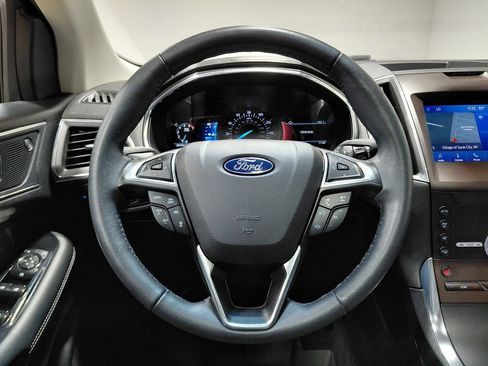 Certified 2020 Ford Edge Titanium AWD/4WD image 29
