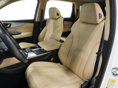 Used 2023 Acura MDX SH-AWD image 9