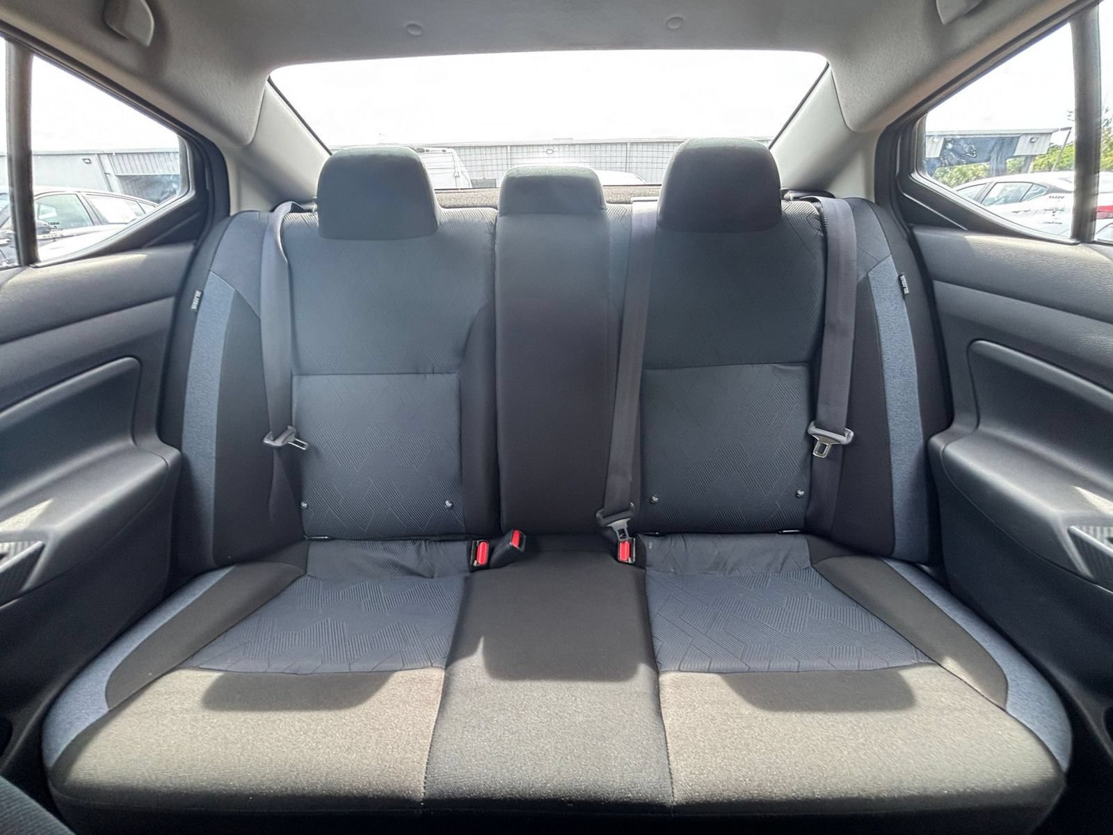 Used 2025 Nissan Versa SV FWD image 35