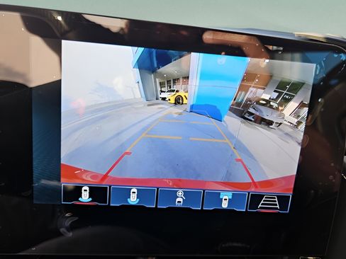 New 2025 Chevrolet Corvette E-Ray image 10