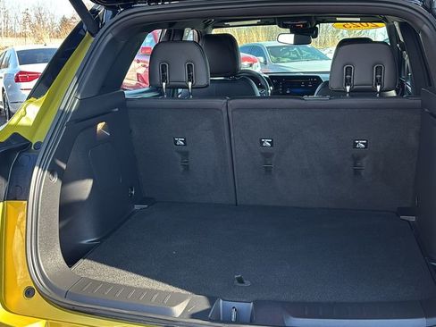 Used 2025 Chevrolet TrailBlazer RS w/ Convenience Package image 34