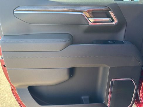 Used 2026 Chevrolet Silverado 1500 RST w/ RST Select Package image 26