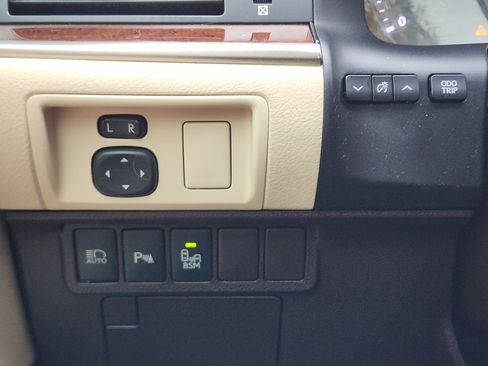 Used 2017 Lexus ES 350 image 28