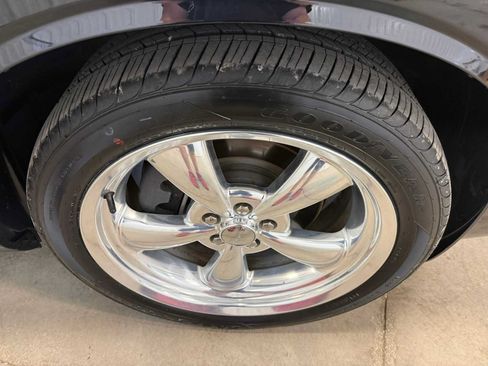 Used 2013 Dodge Challenger R/T RWD image 12