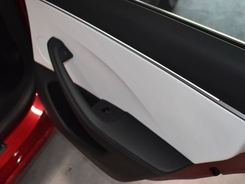 Used 2024 Tesla Model 3 Performance AWD/4WD image 20