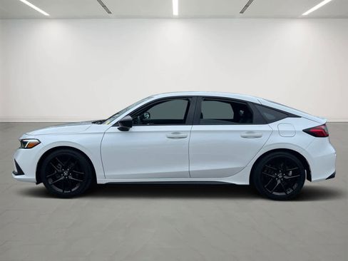 Used 2024 Honda Civic Sport image 3