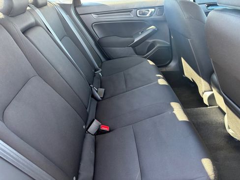 Certified 2022 Honda Civic EX image 16