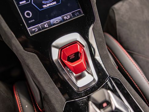Used 2023 Lamborghini Huracan Sterrato image 28