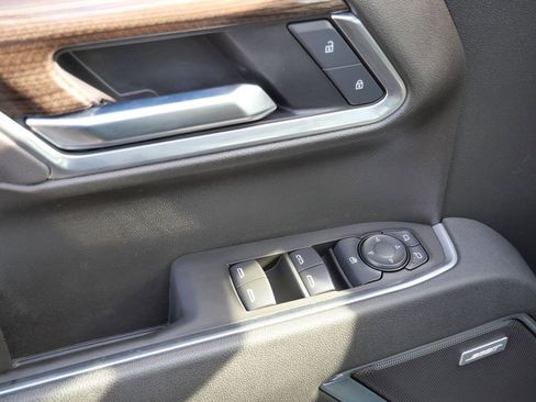 Used 2025 Chevrolet Silverado 1500 RST w/ Convenience Package II image 34