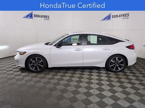 Used 2025 Honda Civic Sport Touring image 2