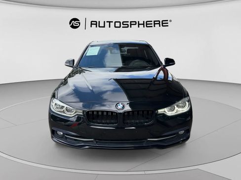 Used 2018 BMW 330i xDrive Sedan AWD/4WD image 2