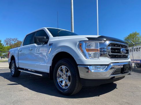 Used 2023 Ford F150 XLT w/ XTR Package AWD/4WD image 32