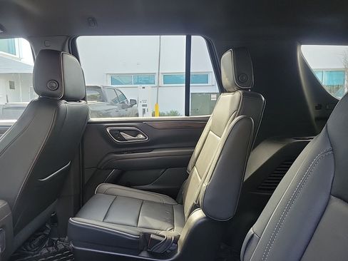 Used 2021 Chevrolet Tahoe Premier image 21