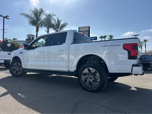 Used 2024 Ford F150 Lightning Flash image 3