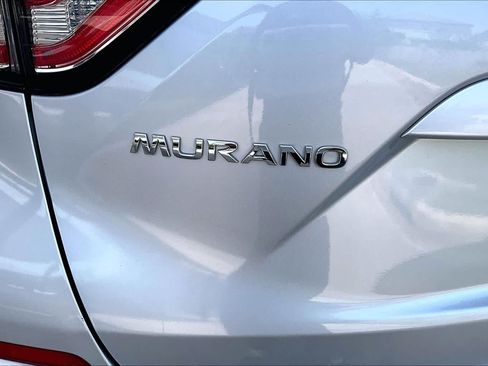 Used 2016 Nissan Murano SV FWD image 10
