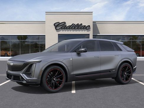 New 2026 Cadillac Lyriq V image 2