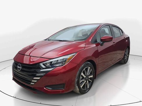 Used 2025 Nissan Versa SV w/ Trunk Package FWD image 8