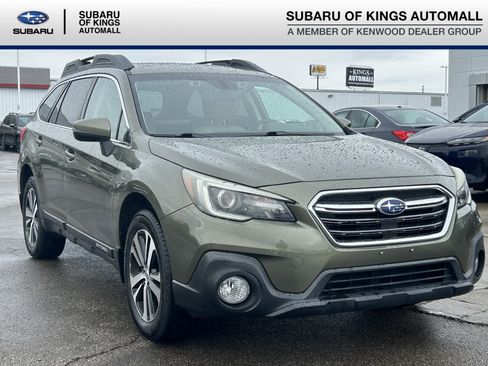 Used 2018 Subaru Outback 2.5i Limited image 1