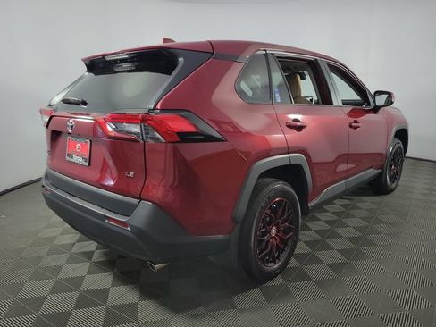 Used 2025 Toyota RAV4 LE image 9
