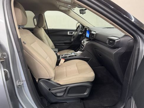 Used 2023 Ford Explorer 4WD image 30