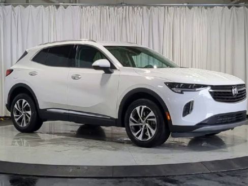 Used 2023 Buick Envision Essence image 2