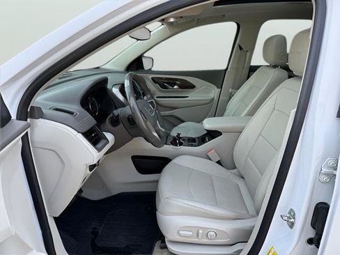 Used 2020 GMC Terrain Denali w/ Denali Premium Package FWD image 19