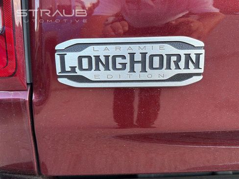 Used 2019 RAM 1500 Limited AWD/4WD image 10