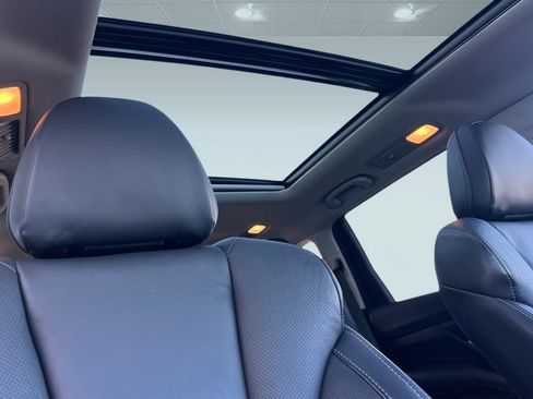 Used 2019 Subaru Ascent Limited image 15