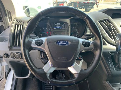 Used 2019 Ford Transit 250 130 Low Roof image 10