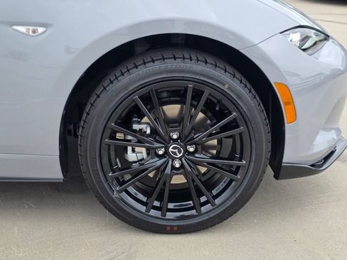 New 2026 MAZDA MX-5 Miata Club w/ Interior Package RWD image 8
