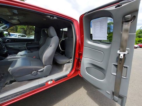 Used 2009 Toyota Tacoma 4x4 Access Cab V6 image 9