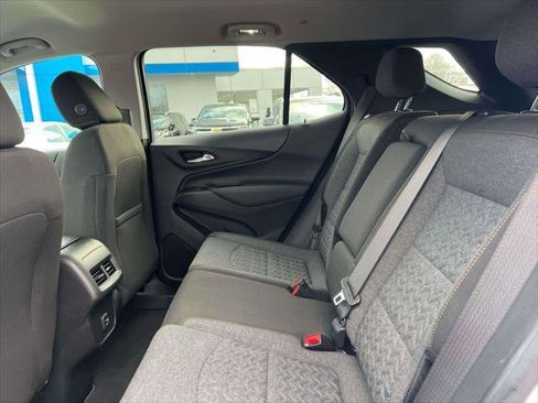 Used 2022 Chevrolet Equinox LT image 11