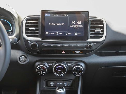 New 2026 Hyundai Venue SEL FWD image 19