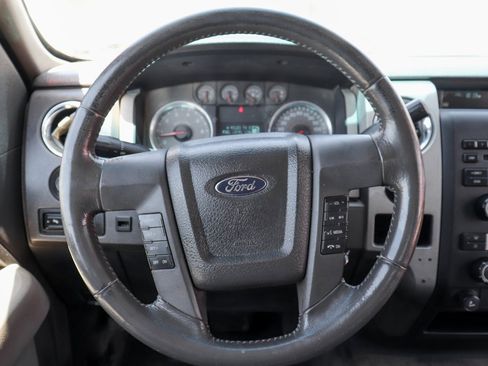 Used 2010 Ford F150 XLT image 17