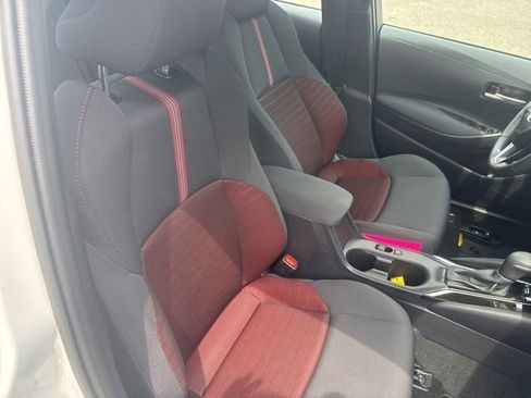 Used 2026 Toyota Corolla SE FWD image 16