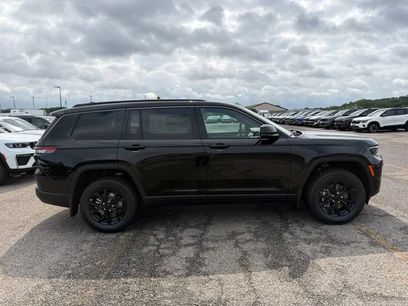 New 2026 Jeep Grand Cherokee L 4WD